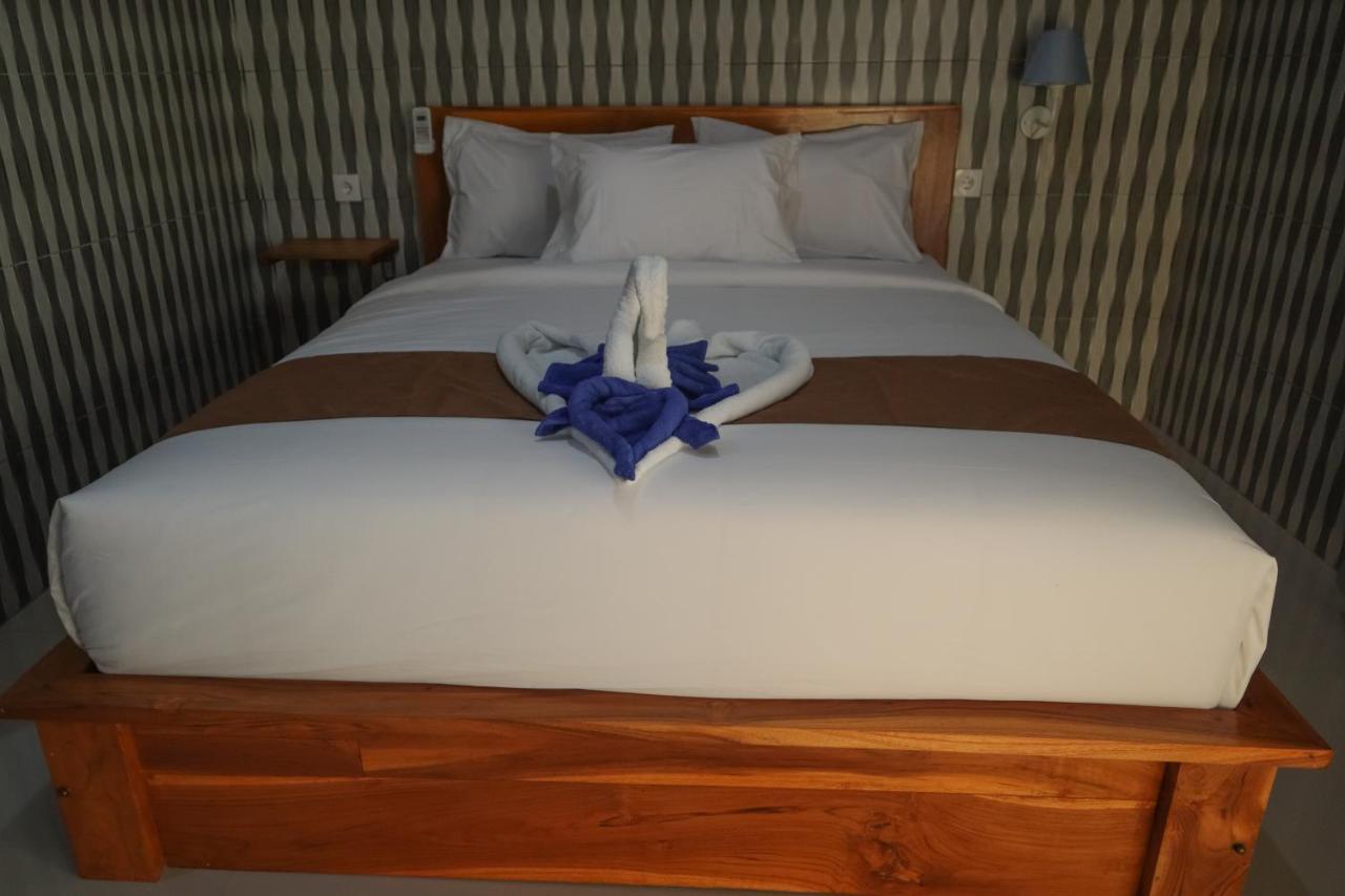 Prasi Sunrise Homestay Toyapakeh Exterior foto